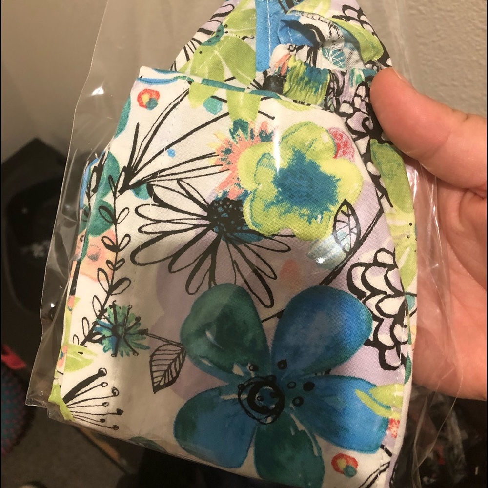 Scrub cap